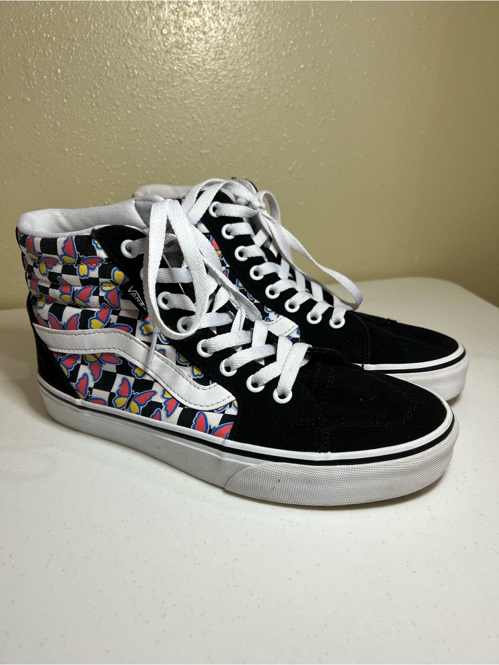 Vans Filmore Hi skate shoes butterfly checkerboard pattern